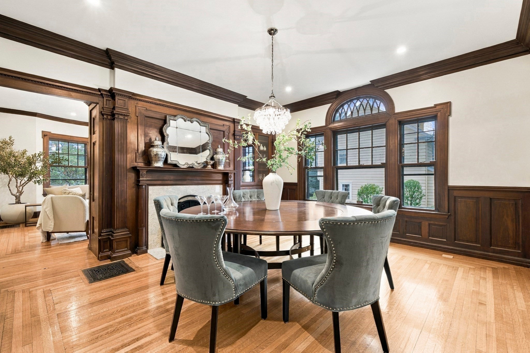 40 Shornecliffe Rd, Newton, MA Photo #7