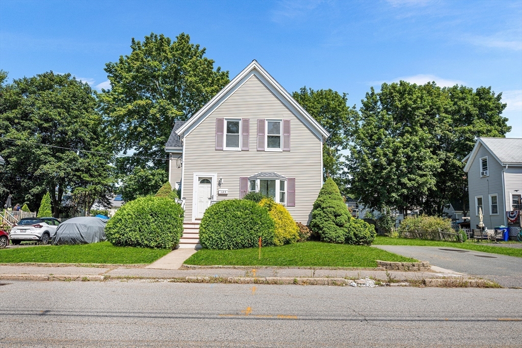 125 Reed St