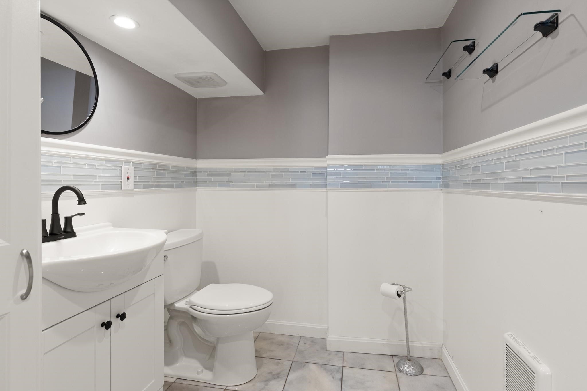 208 Central Ave #1, Medford, MA, 208 Central Ave #1, Medford, MA Photo #26