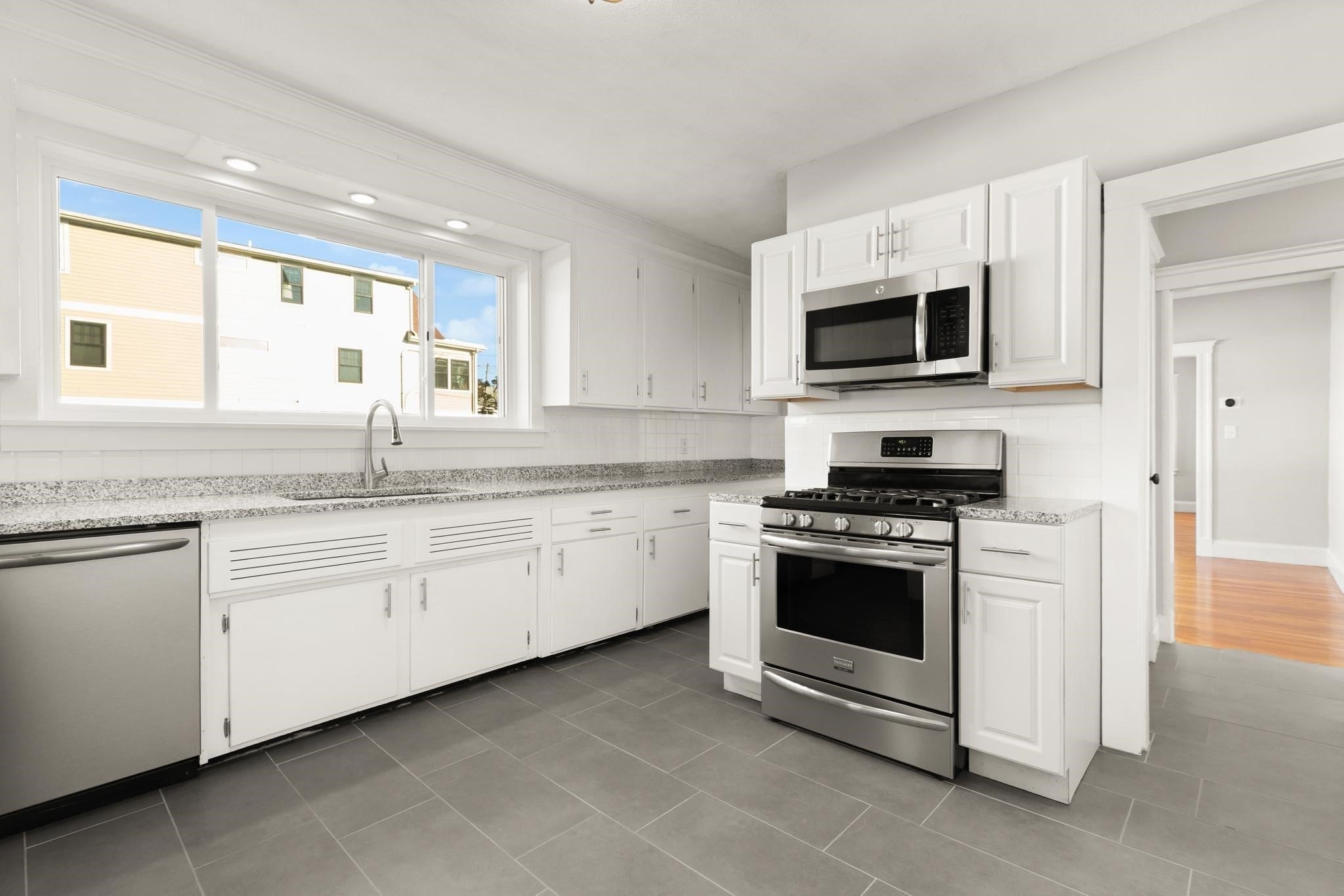 208 Central Ave #1, Medford, MA, 208 Central Ave #1, Medford, MA Photo #17