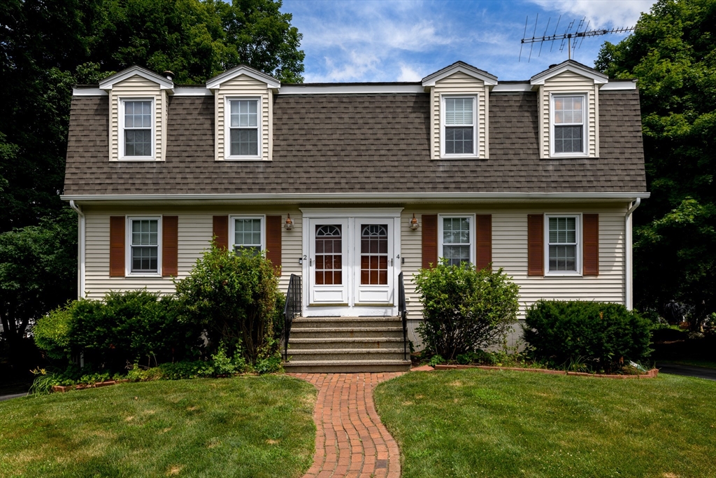 4 Crestwood Dr 4