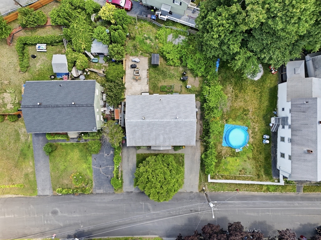 631 E Merrimack St 631