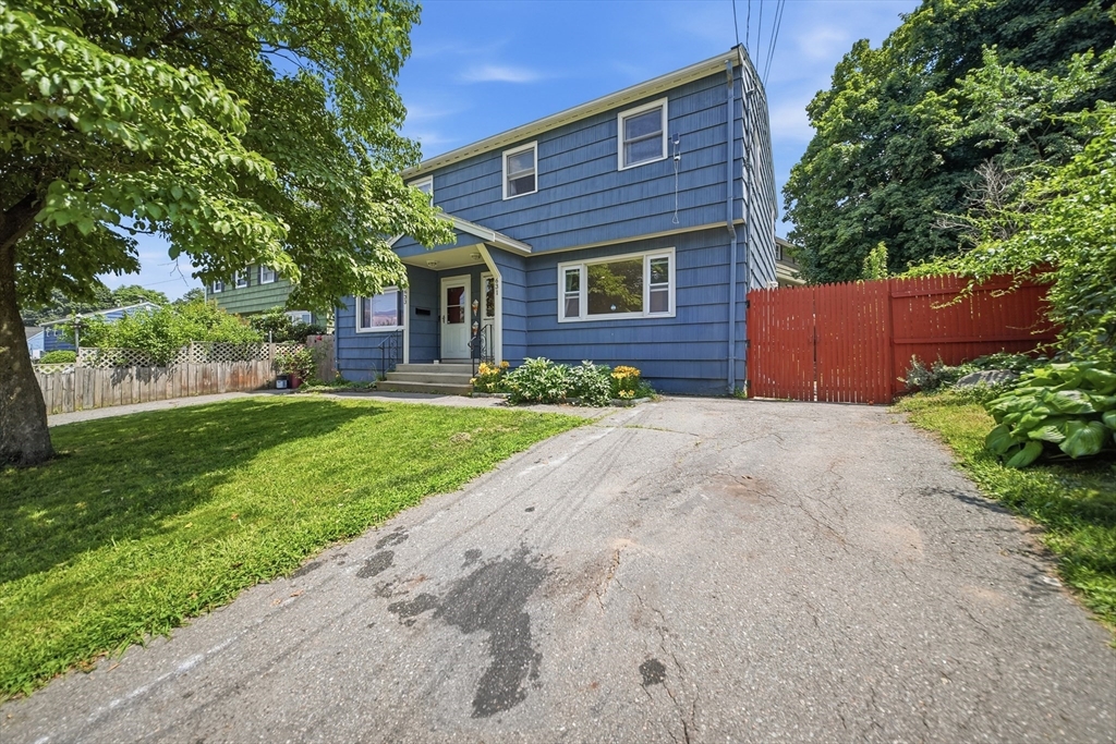 631 E Merrimack St 631