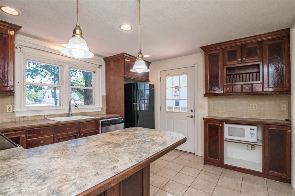 14 Bessbrook