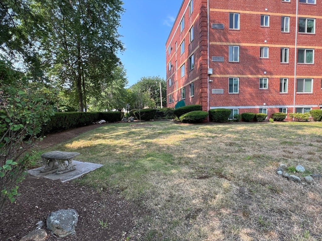 125 Pleasant St #201, Arlington, MA Photo #30