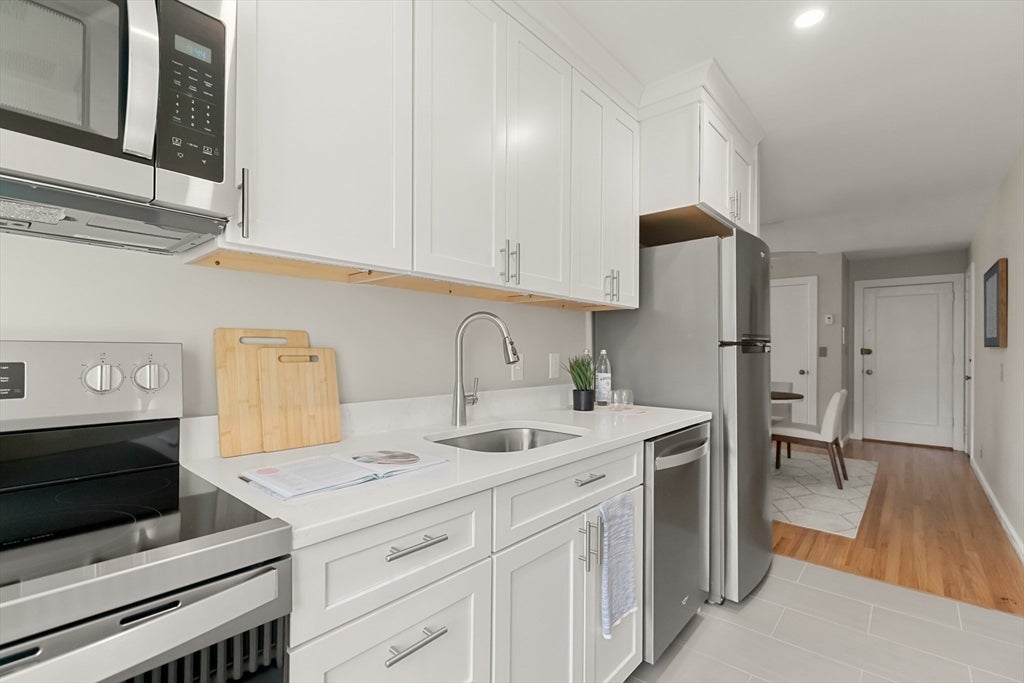 125 Pleasant St #201, Arlington, MA Photo #12