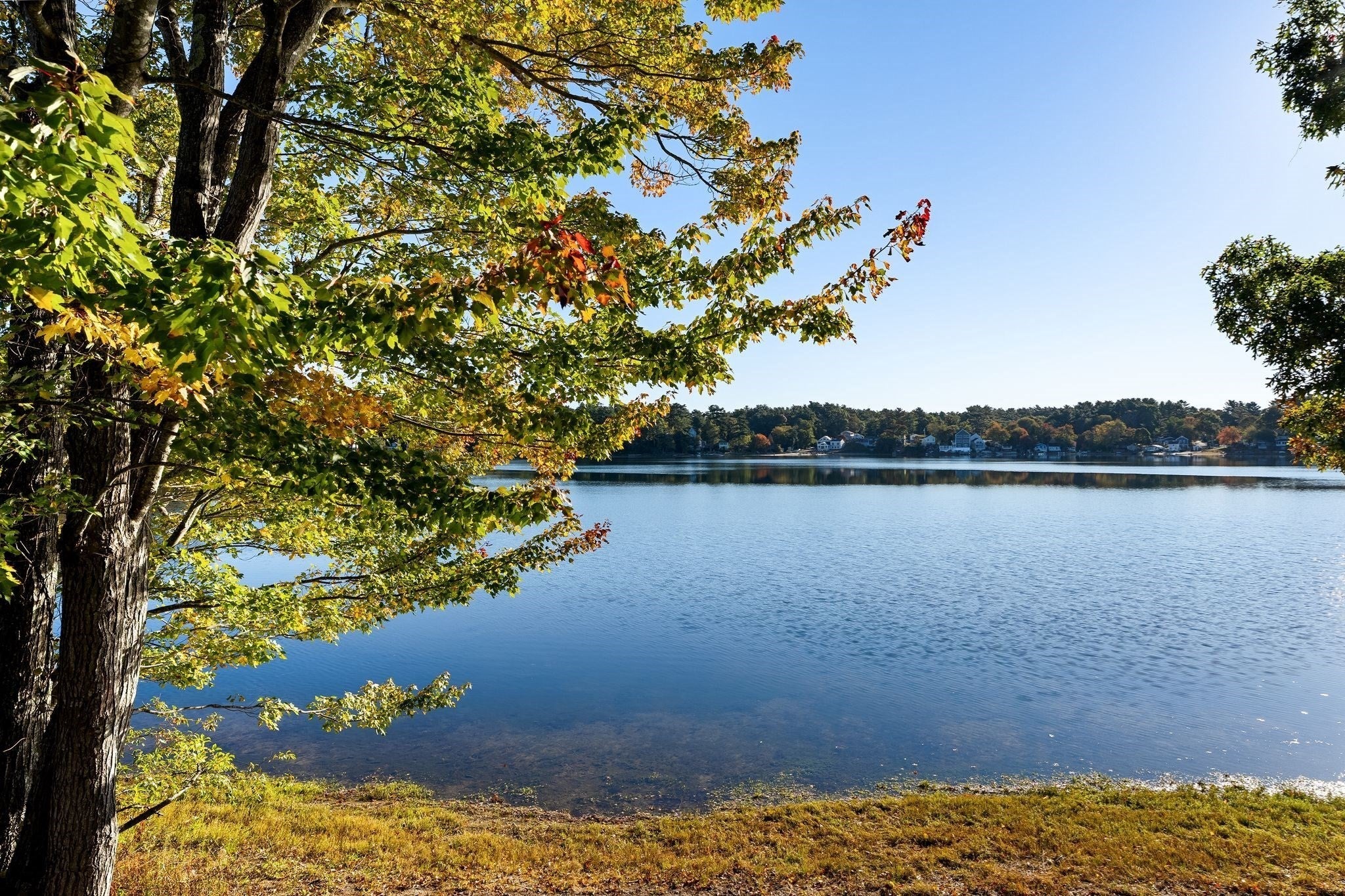 Photo of 50 Alvern Rd, Pembroke, MA
