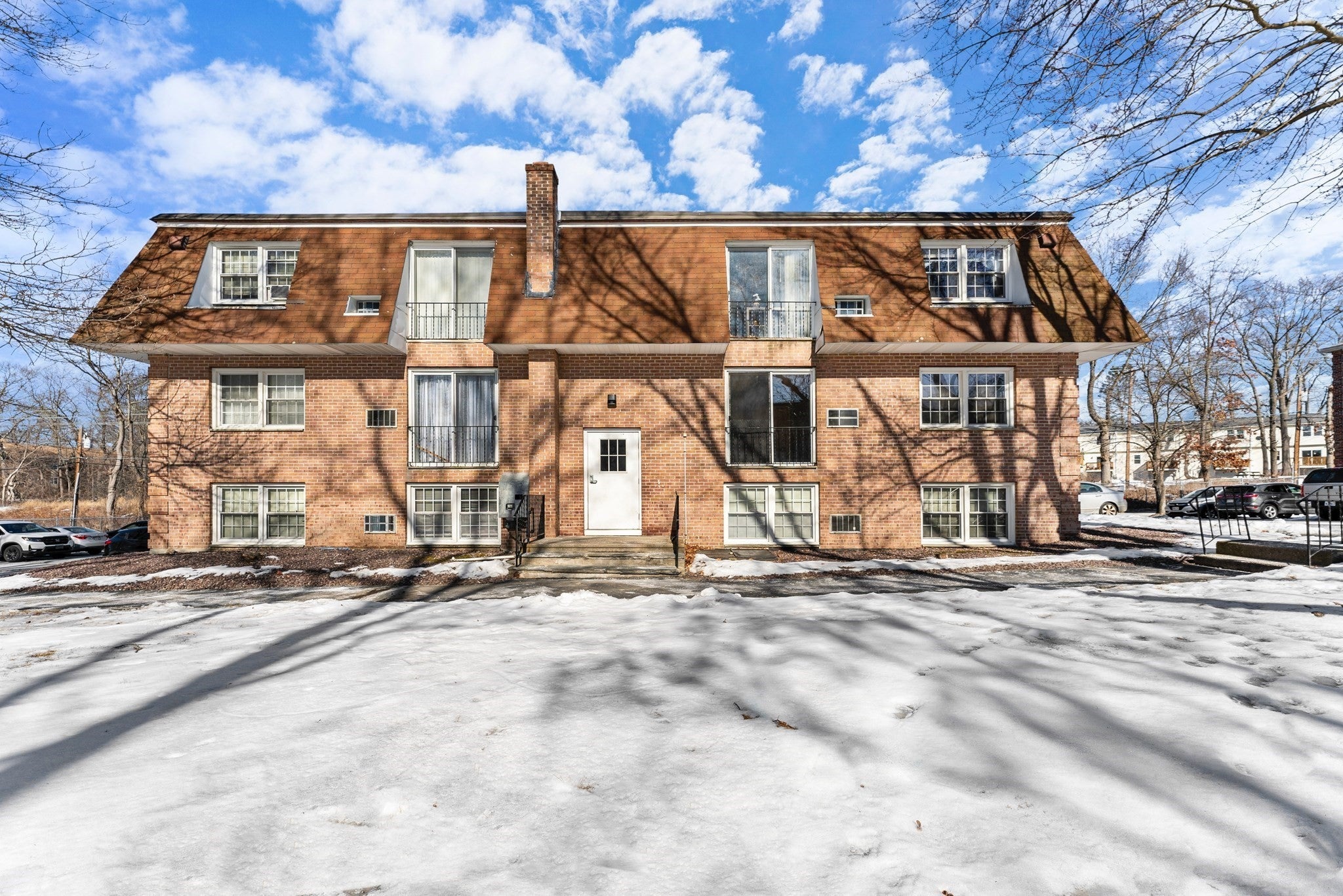 Click for 82 Boylston Ln #21, Lowell, MA slideshow Click for 82 Boylston Ln #21, Lowell, MA slideshow
