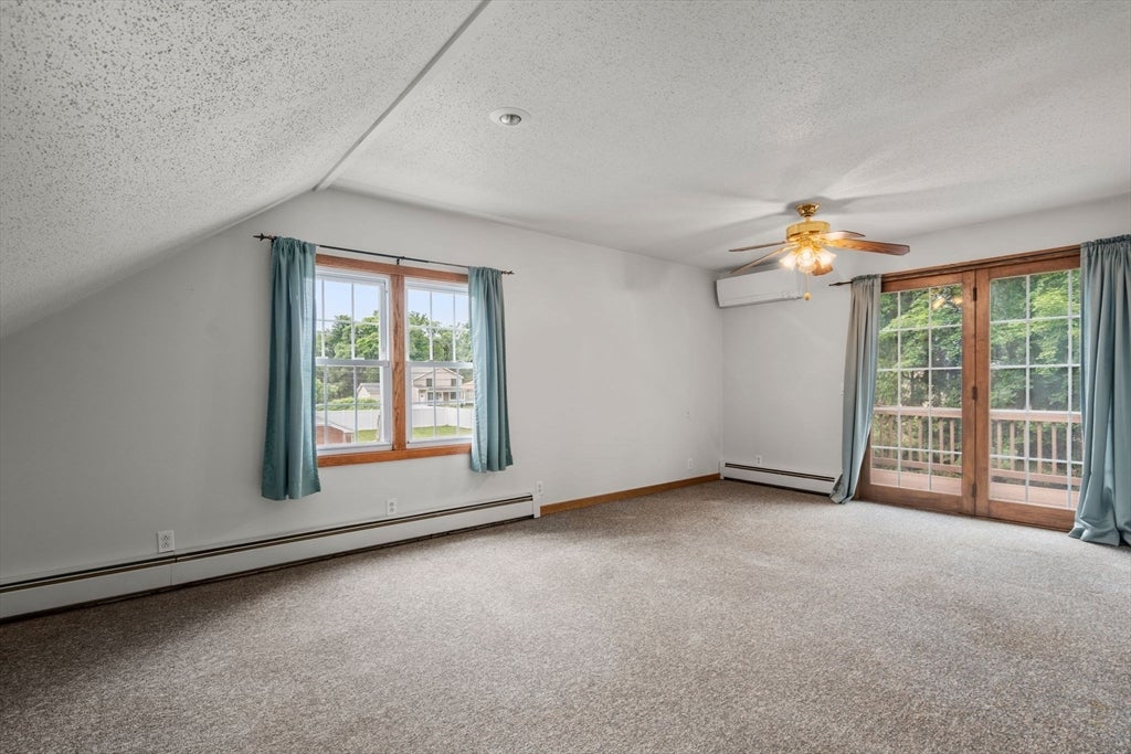 116 Kensington St, Agawam, MA Photo #13