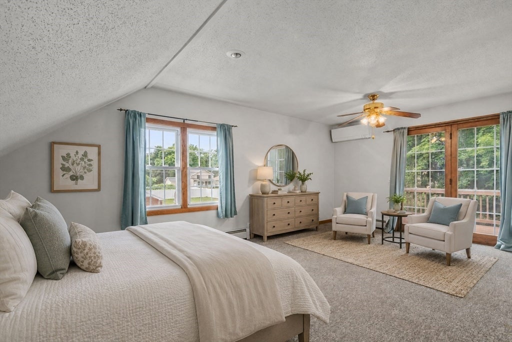 116 Kensington St, Agawam, MA Photo #11