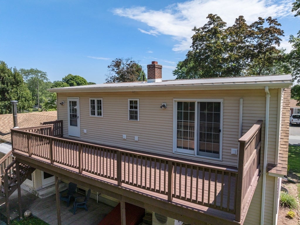 116 Kensington St, Agawam, MA Photo #7
