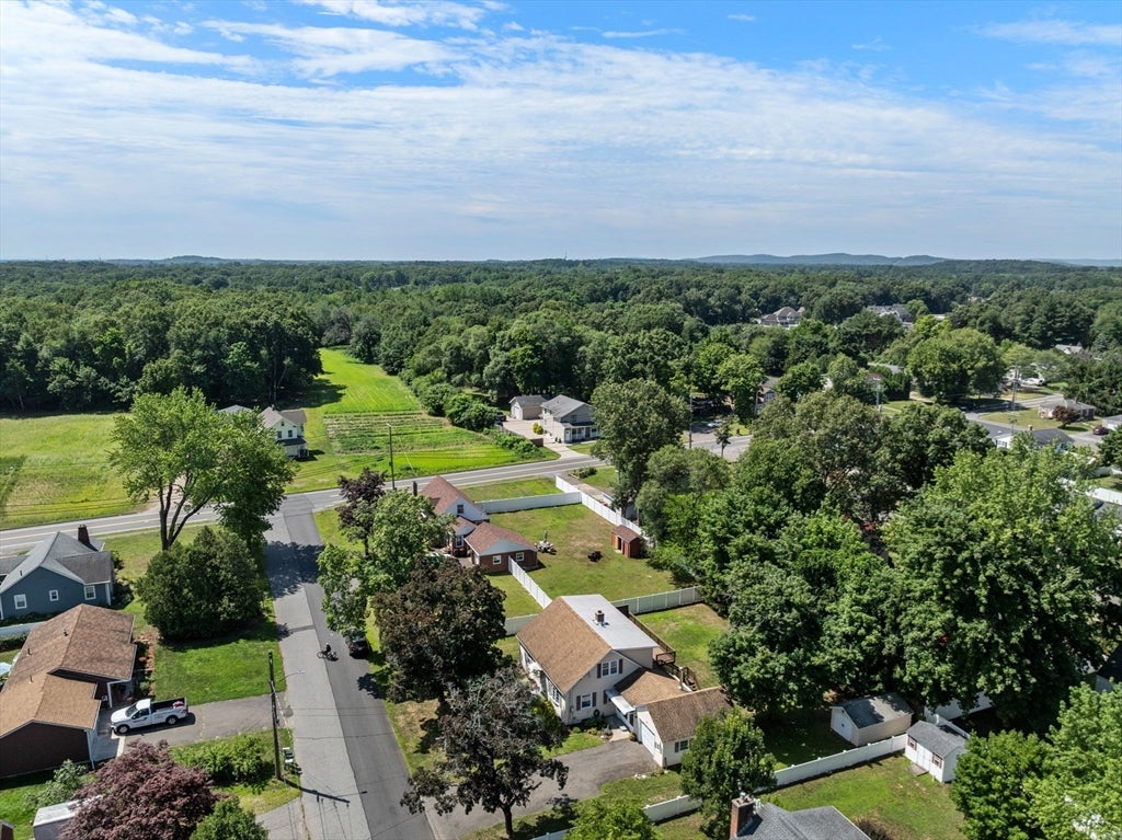 116 Kensington St, Agawam, MA Photo #5
