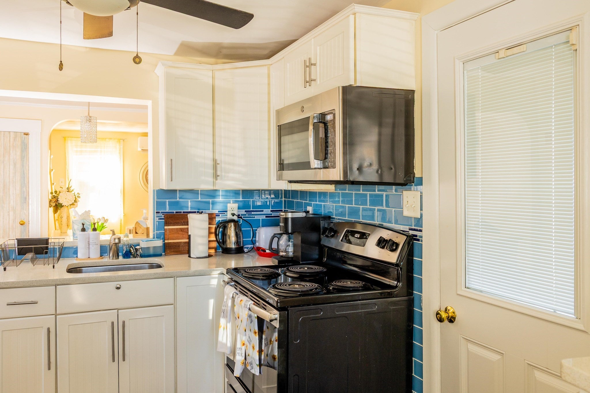 85 Beach Rd, Winthrop, MA, 85 Beach Rd, Winthrop, MA Photo #14