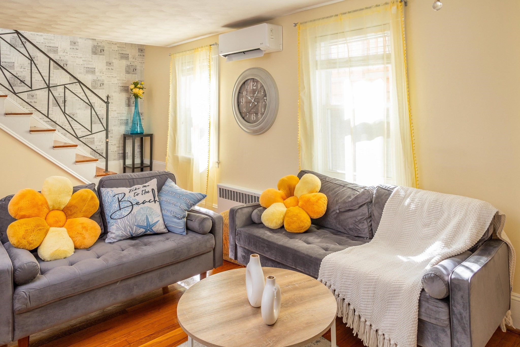 85 Beach Rd, Winthrop, MA, 85 Beach Rd, Winthrop, MA Photo #2