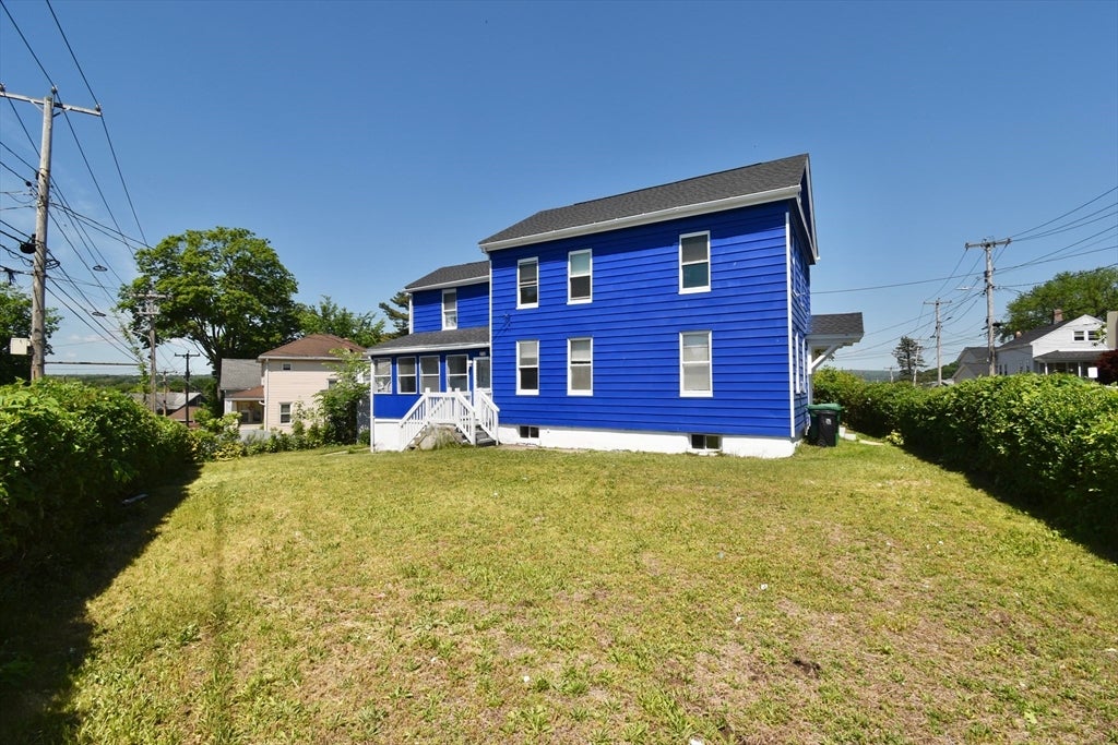 250 School St