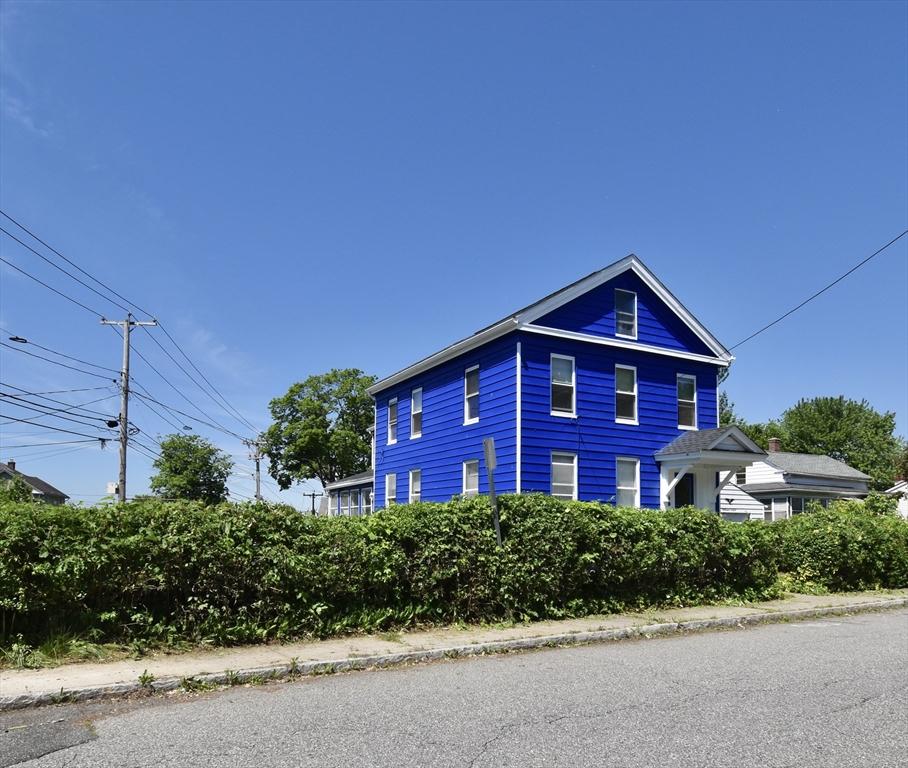 250 School St