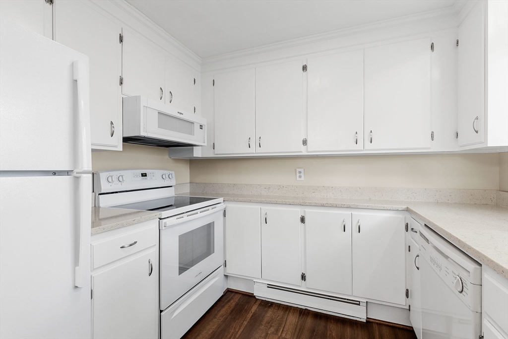 Harwich, Massachusetts 02646, United States, 2 Bedrooms Bedrooms, ,2 BathroomsBathrooms,Residential,Active,168919