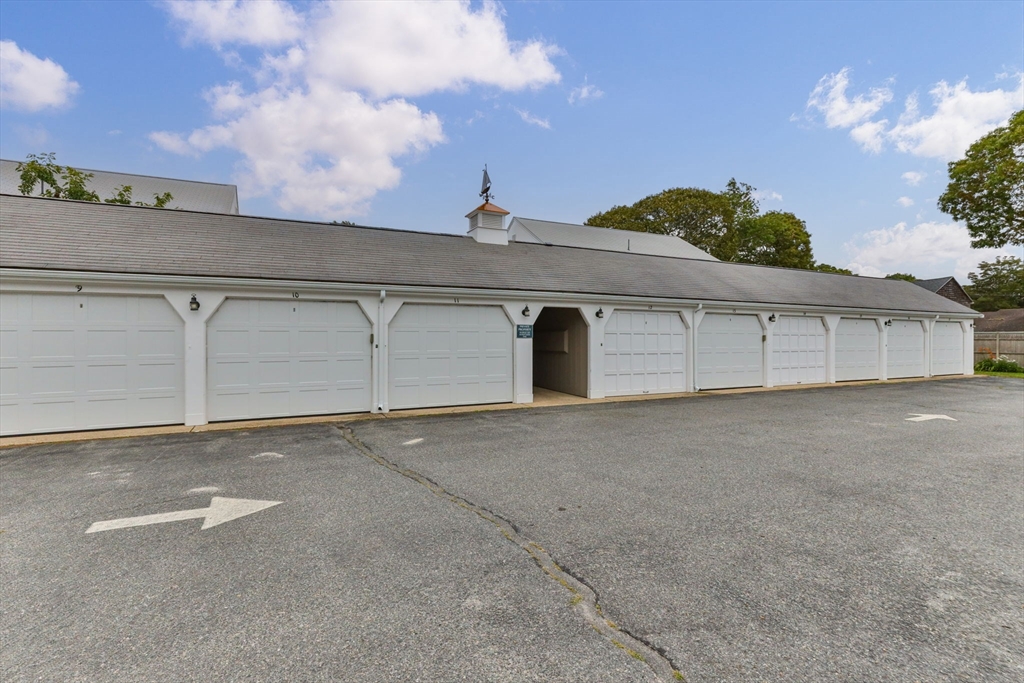 Harwich, Massachusetts 02646, United States, 2 Bedrooms Bedrooms, ,2 BathroomsBathrooms,Residential,Active,168919