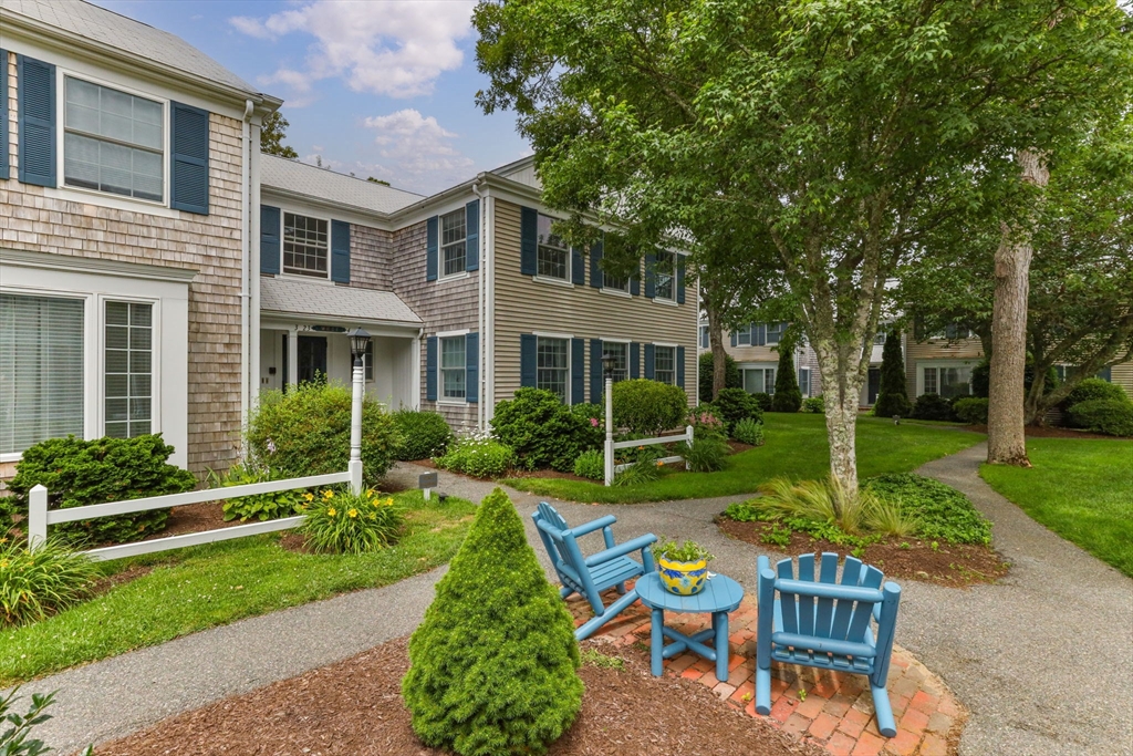 15 Pleasant Street W-24