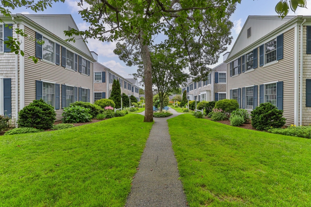 Harwich, Massachusetts 02646, United States, 2 Bedrooms Bedrooms, ,2 BathroomsBathrooms,Residential,Active,168919