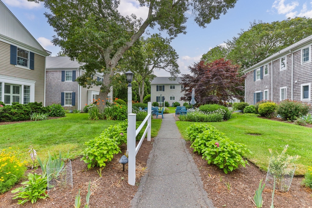 Harwich, Massachusetts 02646, United States, 2 Bedrooms Bedrooms, ,2 BathroomsBathrooms,Residential,Active,168919