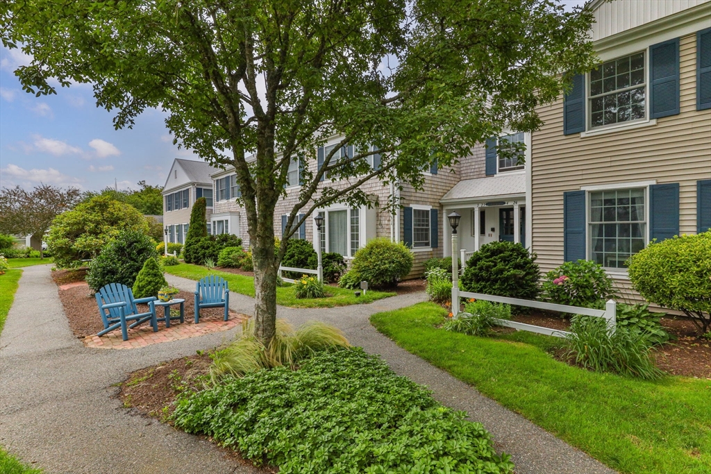 15 Pleasant Street W-24