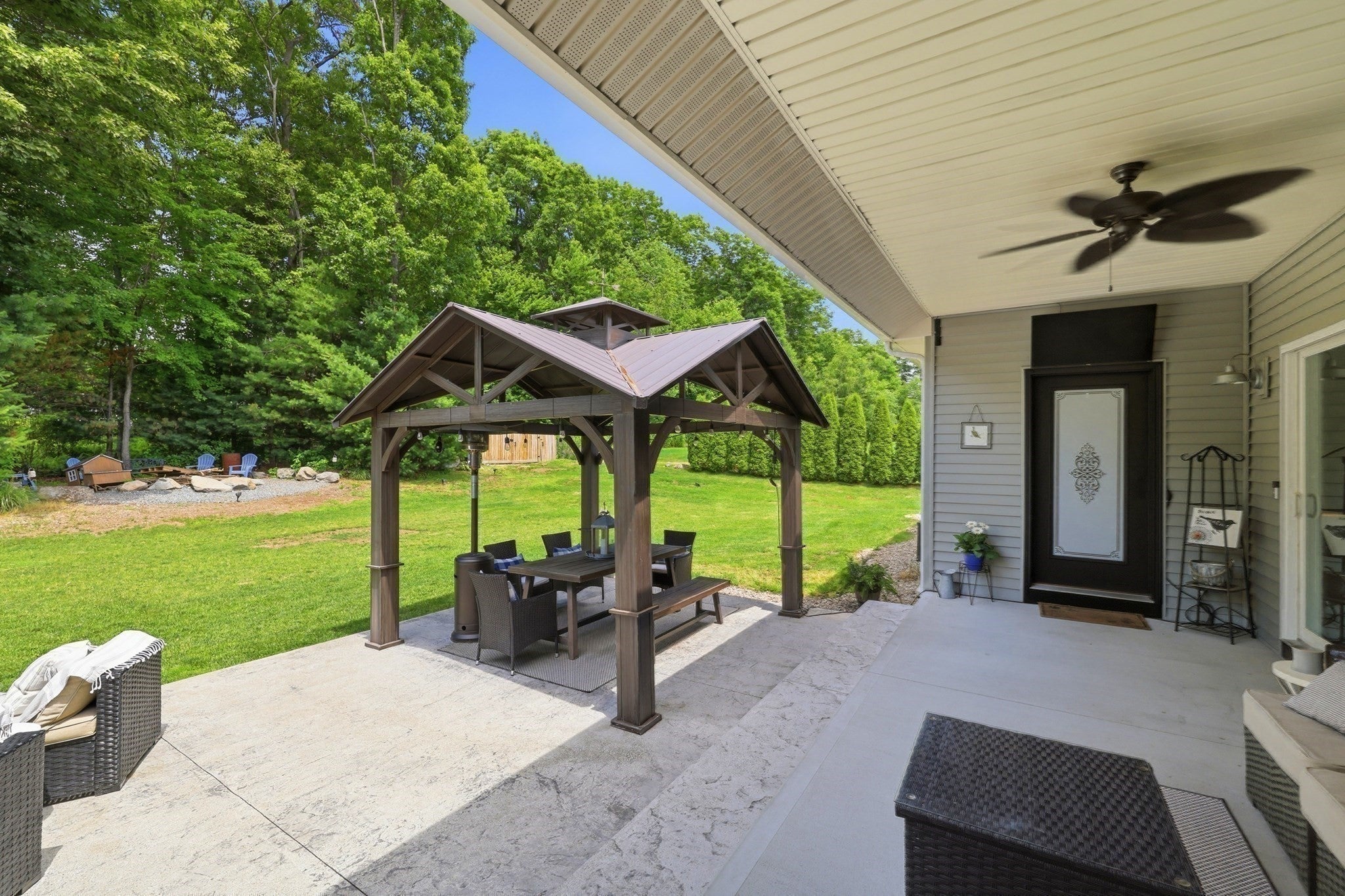 155 Parker Ln, Ludlow, MA Photo #33