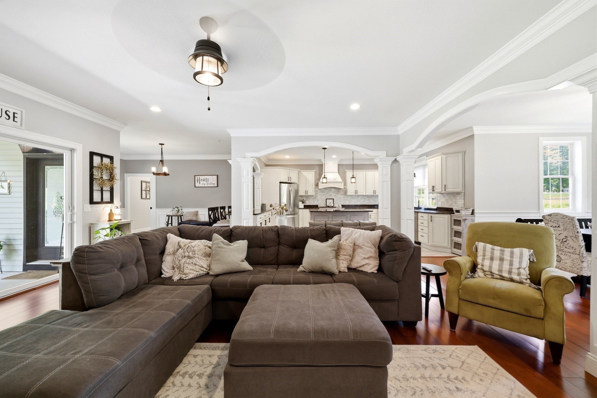 155 Parker Ln, Ludlow, MA Photo #13