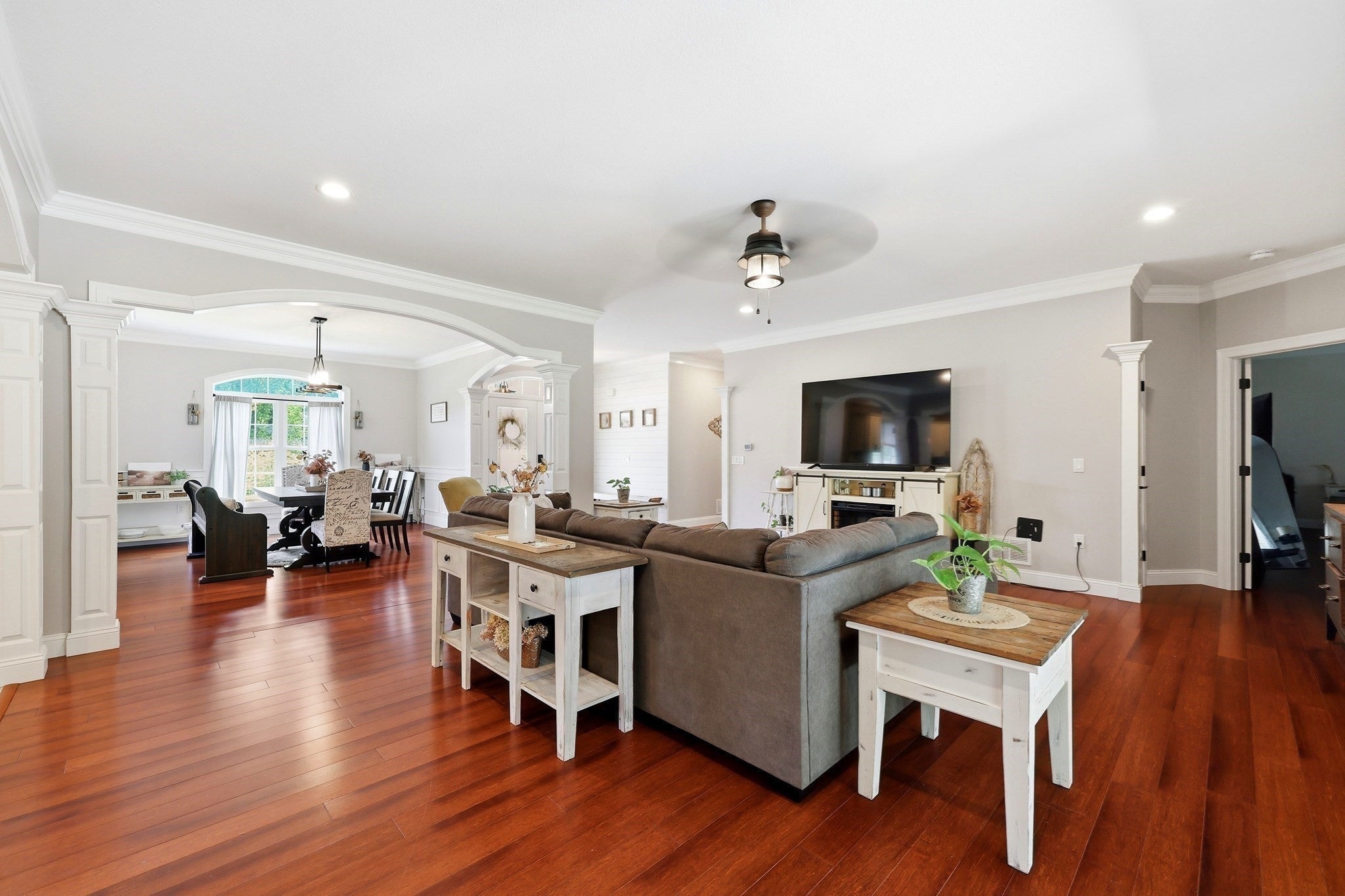 155 Parker Ln, Ludlow, MA Photo #18