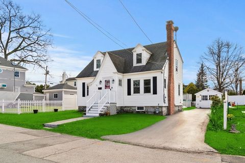 4 Fern Street Chelmsford MA 01824