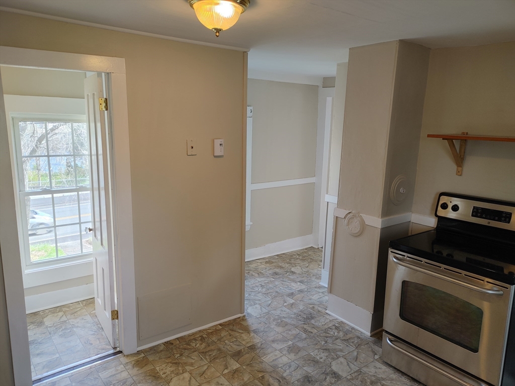 59 River Rd B