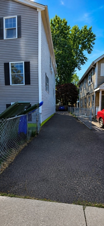 53-55 Allendale St