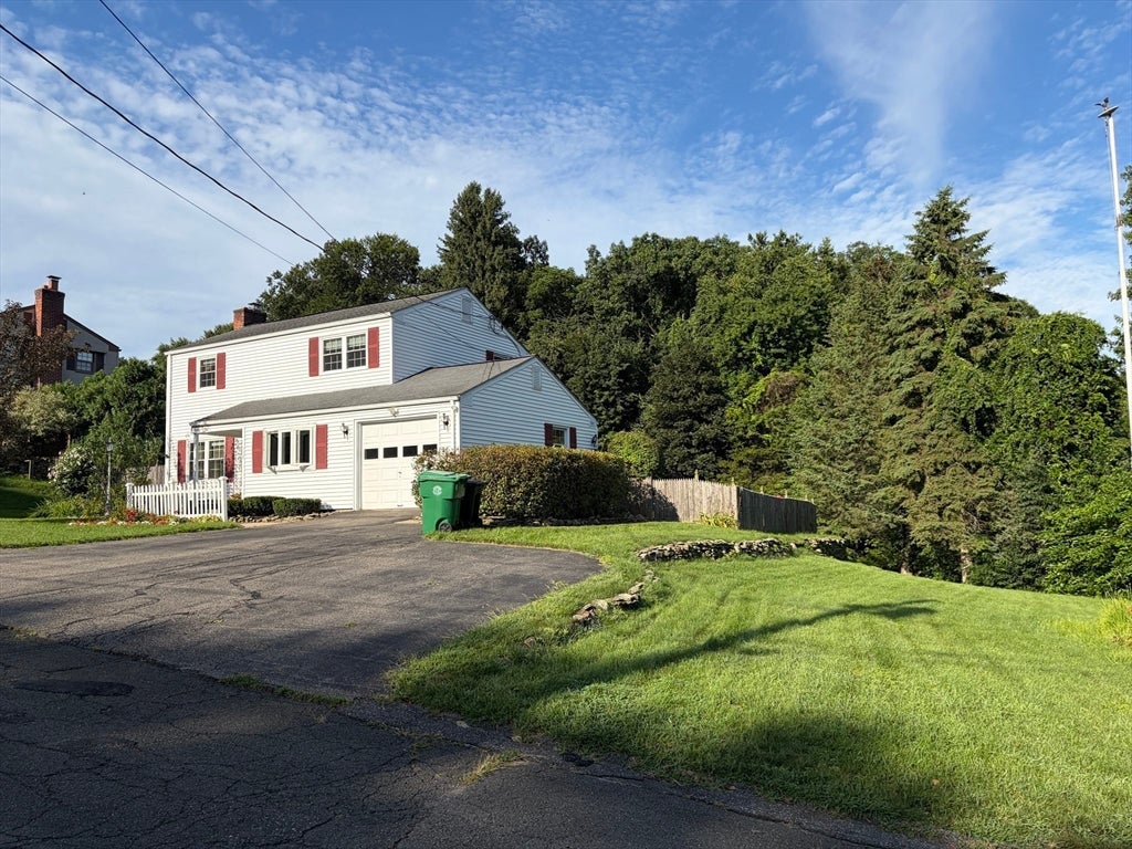 118 Longwood Drive