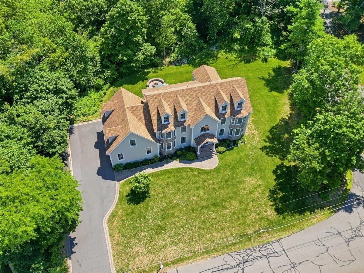 110 Rockmeadow Rd