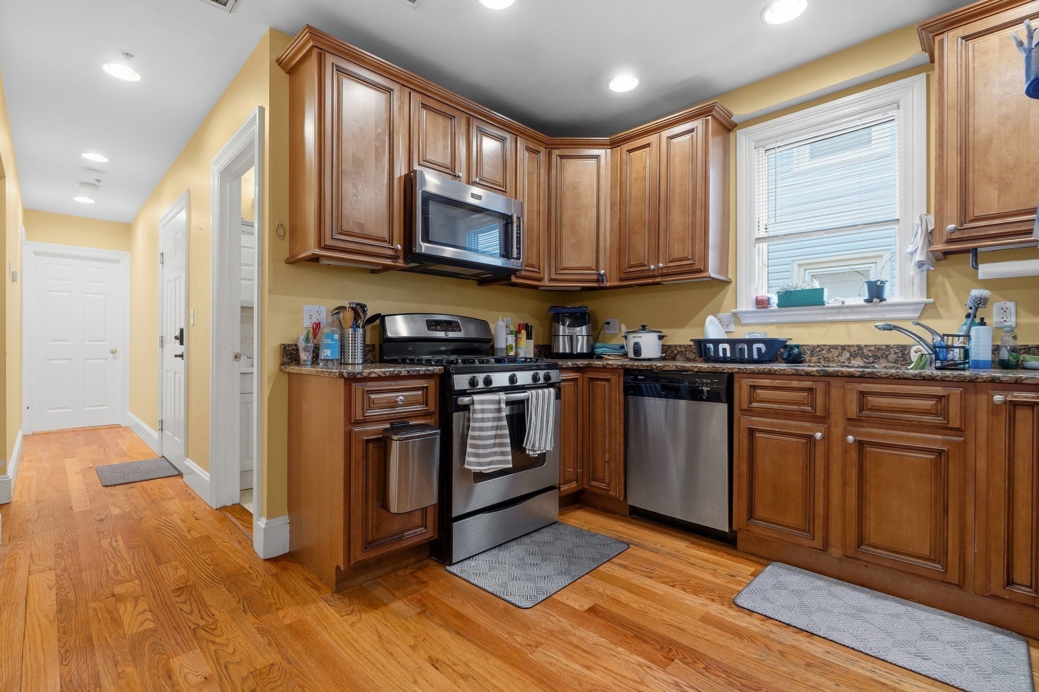164 Boylston Street, Boston, MA Photo #21