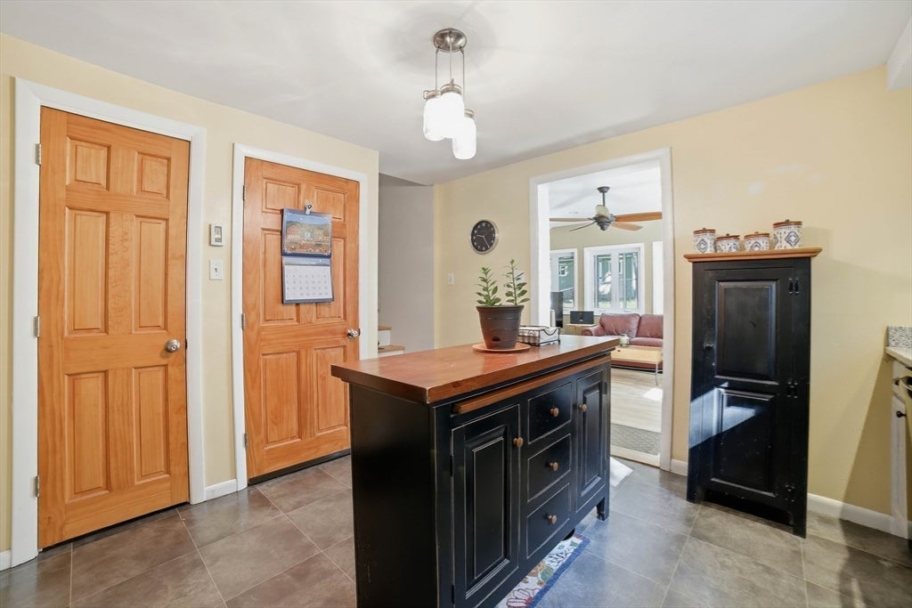 31-A Belcourt Rd, Worcester, MA Photo #22