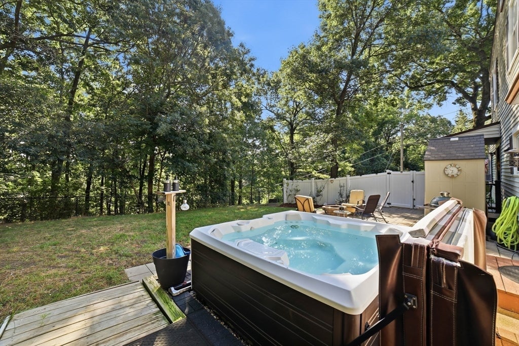 31-A Belcourt Rd, Worcester, MA Photo #5
