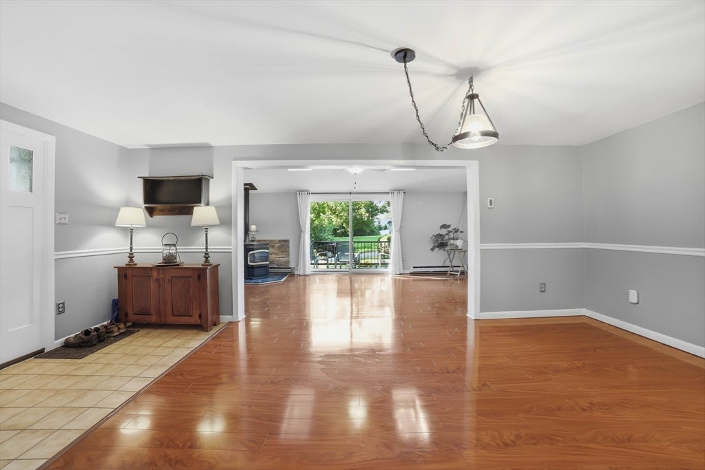 31-A Belcourt Rd, Worcester, MA Photo #16