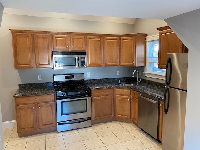 22 Howard Street 2 Right