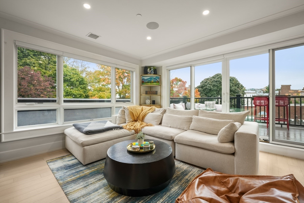 53 F Street 5