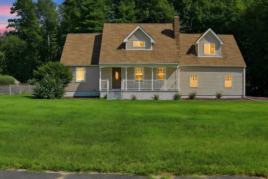 38 Green Meadow Ln