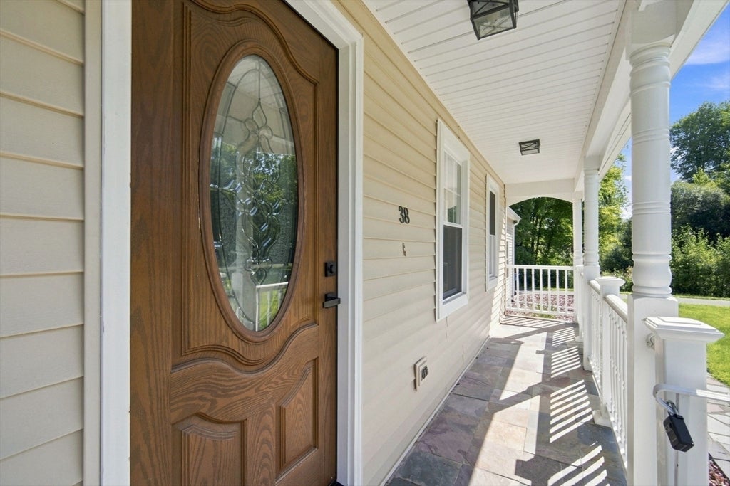 38 Green Meadow Ln, West Springfield, MA Photo #21