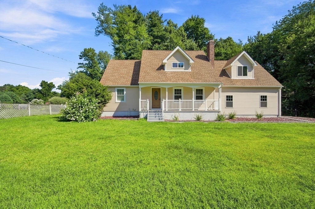 38 Green Meadow Ln
