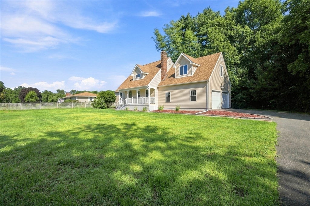 38 Green Meadow Ln, West Springfield, MA Photo #8