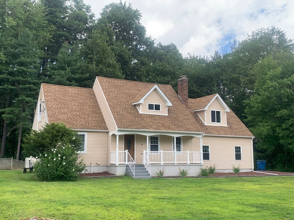38 Green Meadow Ln, West Springfield, MA Photo #7
