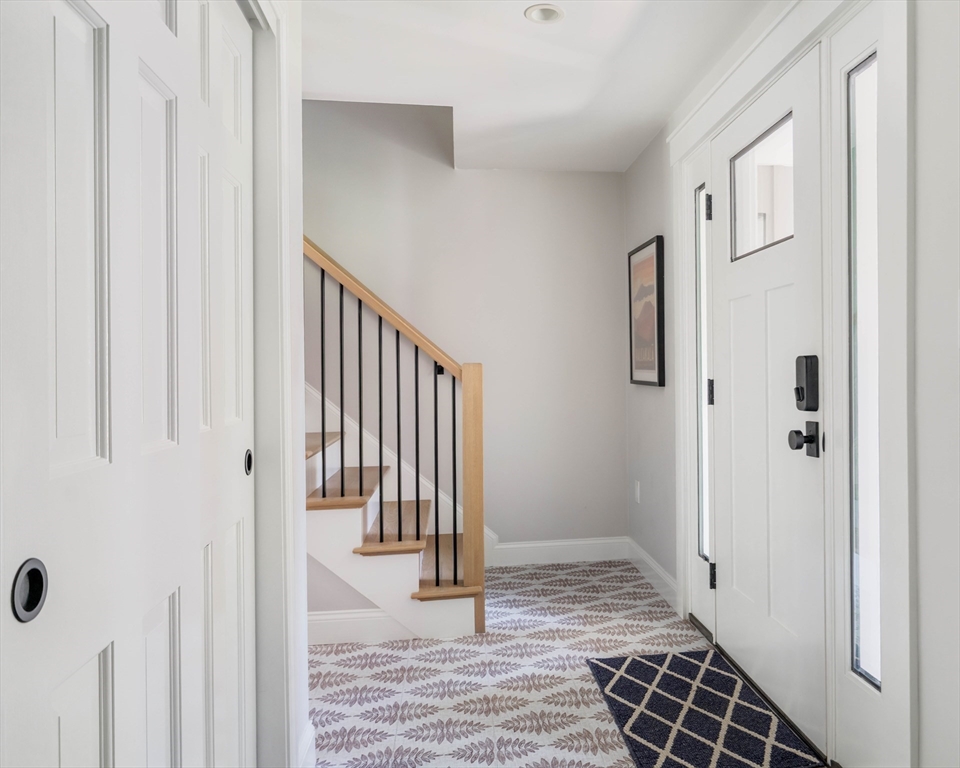 9 Waverly Drive