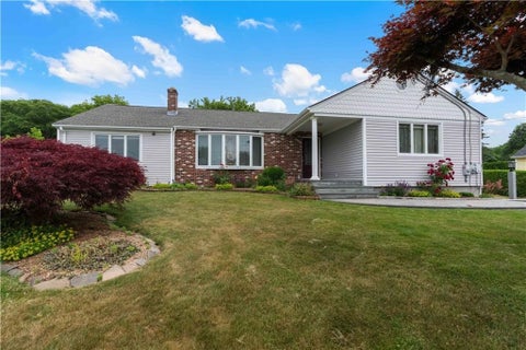Photo of 6 Varnum AVE, Bristol, RI 02809 (MLS # 73591935)