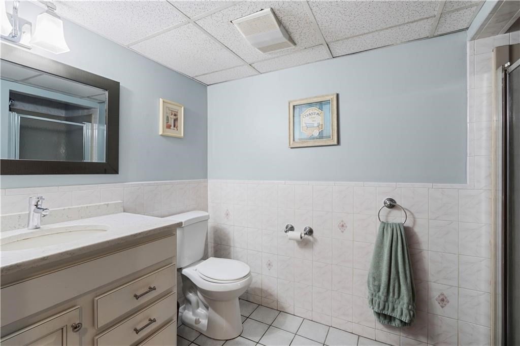 6 Varnum AVE, Bristol, RI Photo #22