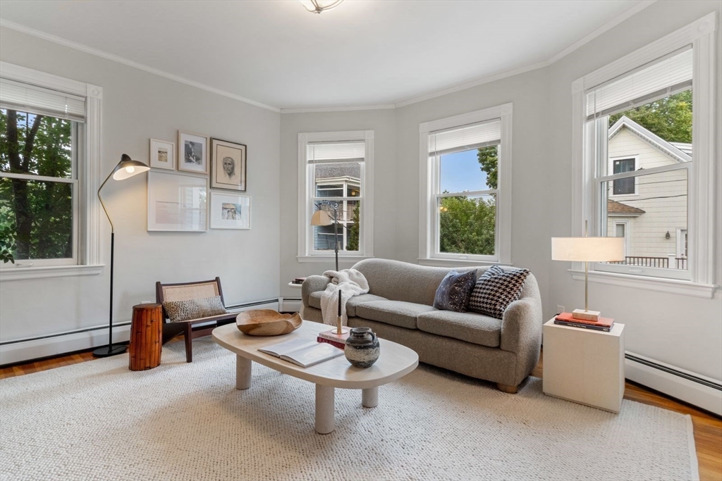 10 Plainfield St Unit 2