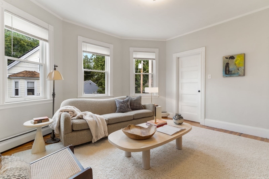 10 Plainfield St Unit 2